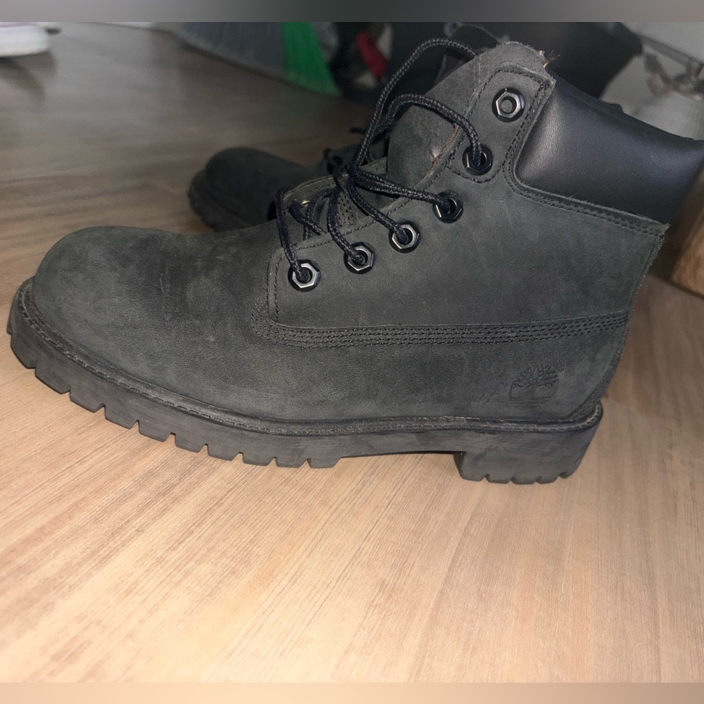 Timberland Black Boots - Picture 4 of 5